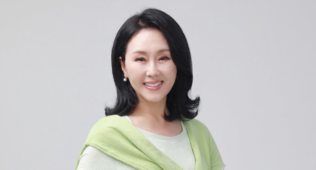 [MOM터뷰] 보육인에서 시니어 모델...